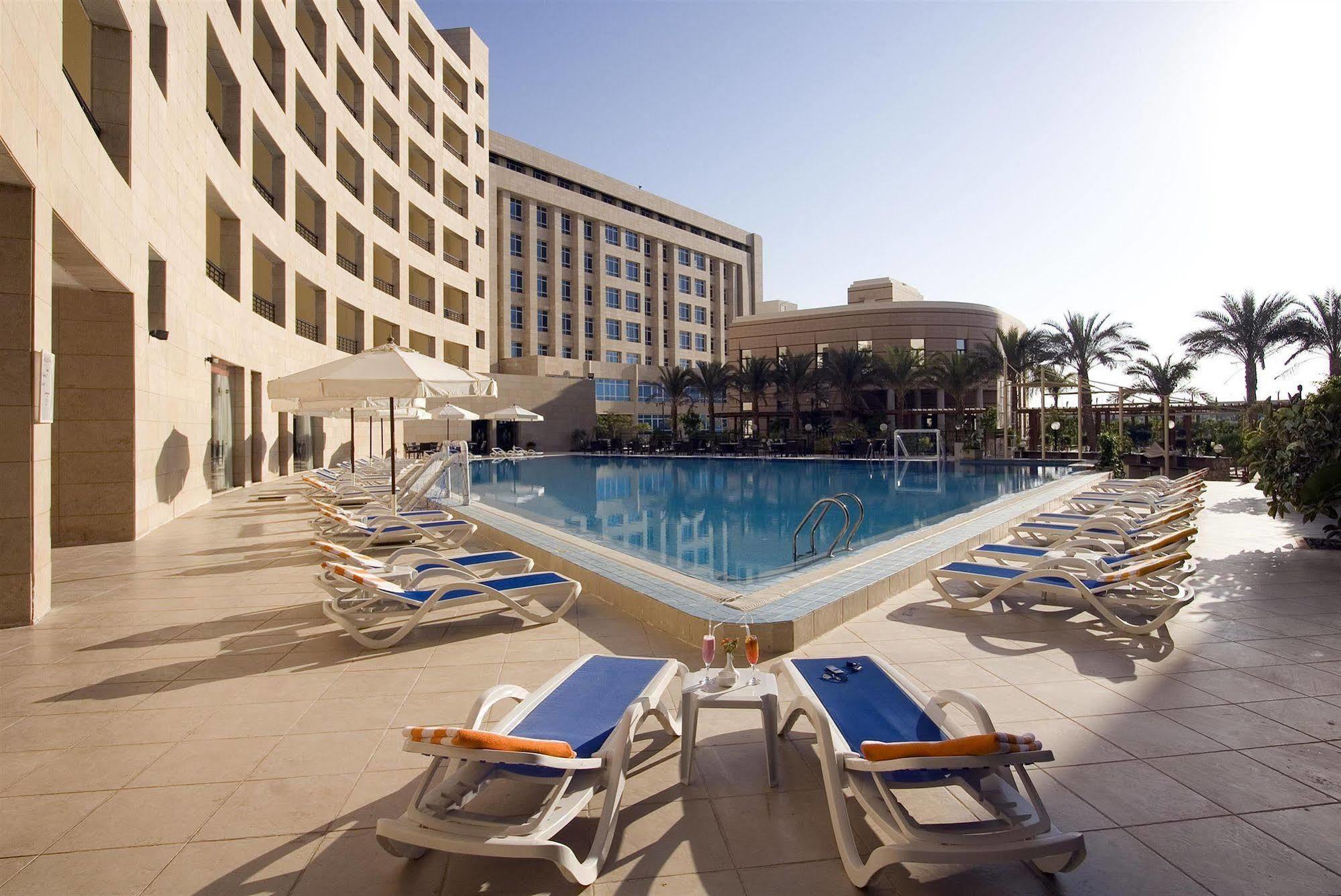 Swiss Inn Teda Hotel & Aqua Park Ain Sukhna Exterior foto